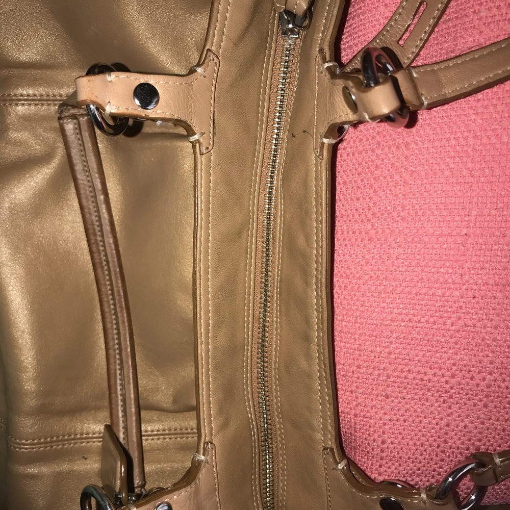 Authentic Coach Purse 👜 - Picture 3 of 6